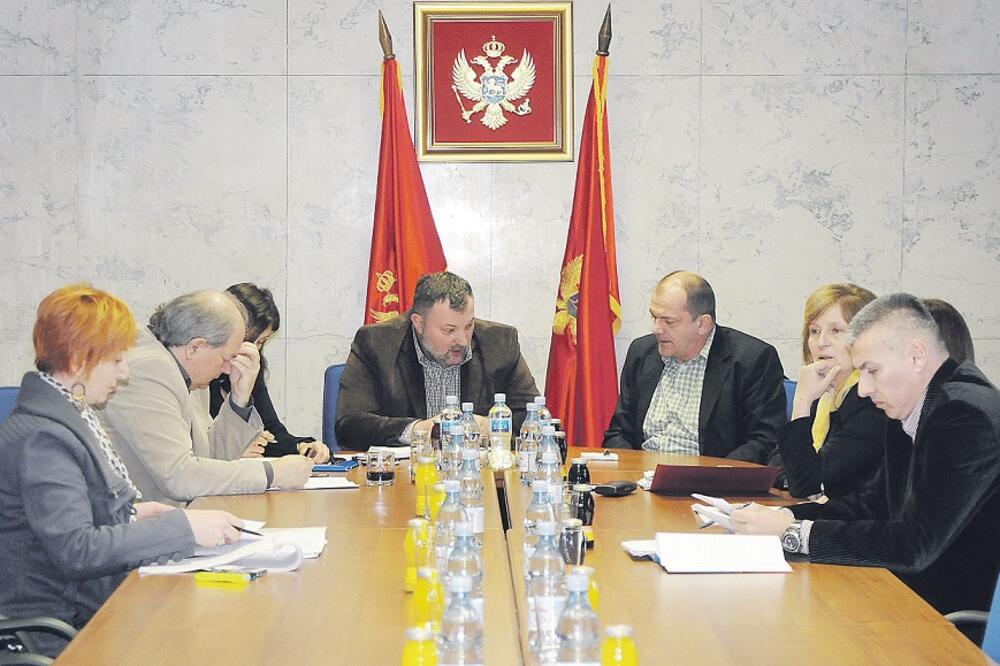 sjednica, napadi na novinare, Foto: Zoran Đurić