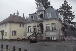 Dom penzionera u Kolašinu zahvatio požar
