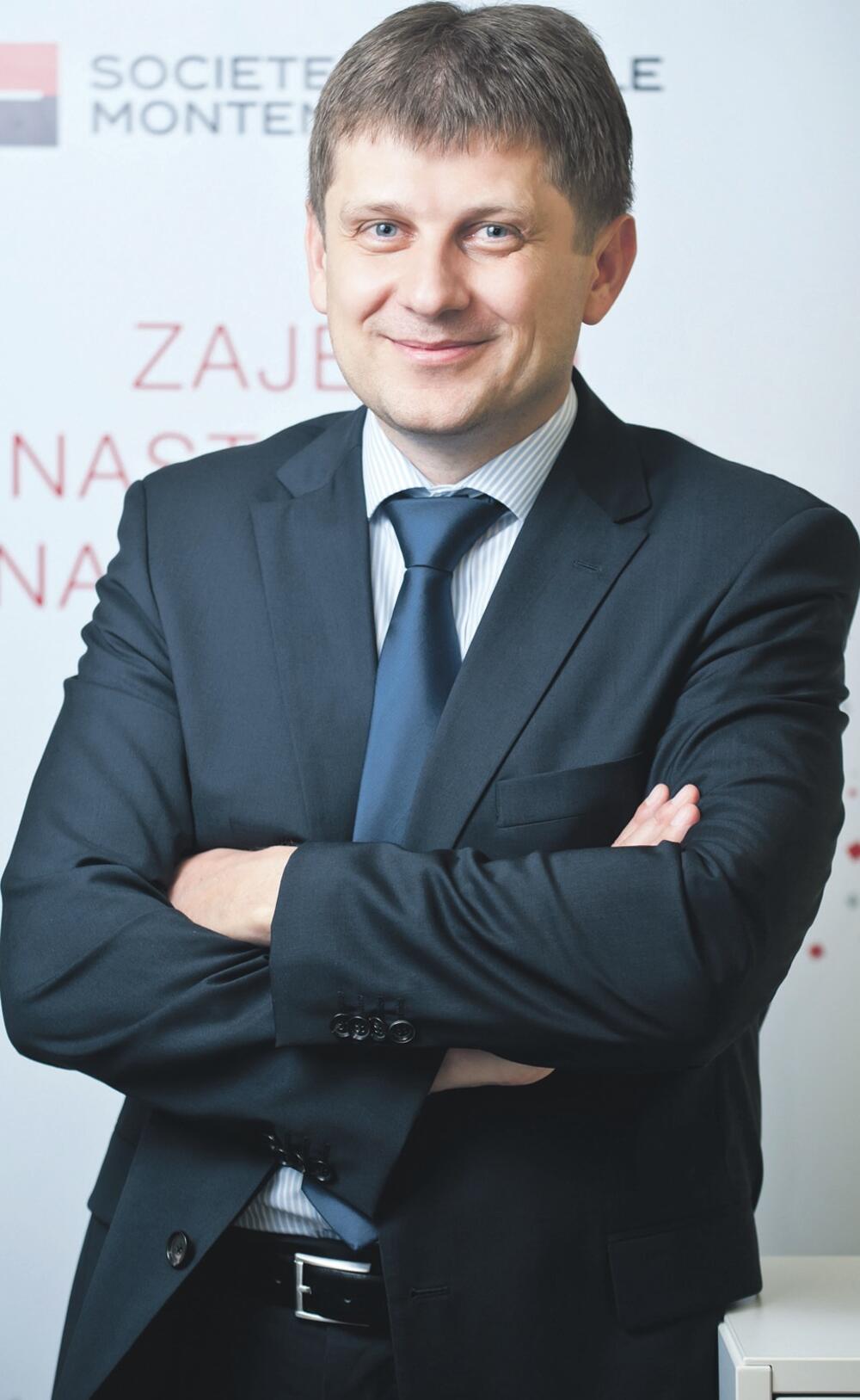Miroslav Hiršl (Novine)