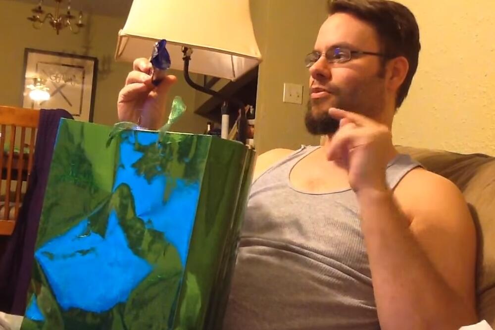 Dejvid Velč, Foto: Screenshot (YouTube)