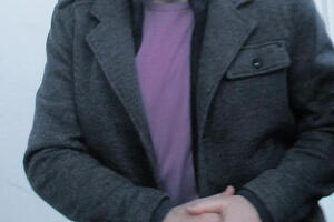 “Sram vas bilo,  ja sam nevin”