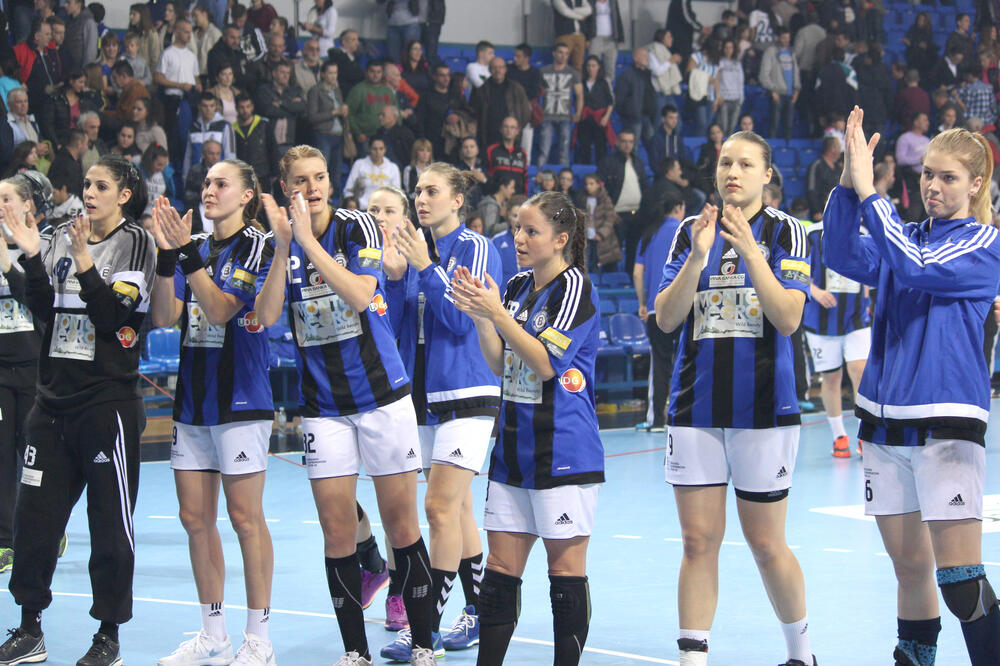 Rukometašice Budućnosti, Foto: Filip Roganović