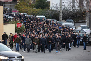 Francuska vlada odgovorila na antiarapske proteste: Zabranjena...