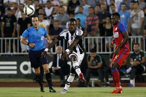 Oumaru napušta Partizan, ide u Kinu