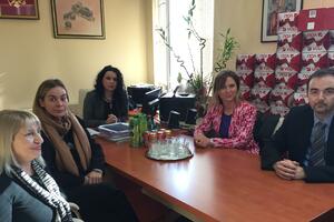 Rotari klub Podgorica uručio paketiće djeci iz hraniteljskih...