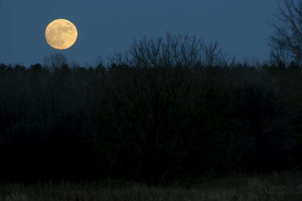 Pun mjesec, Foto: Reuters