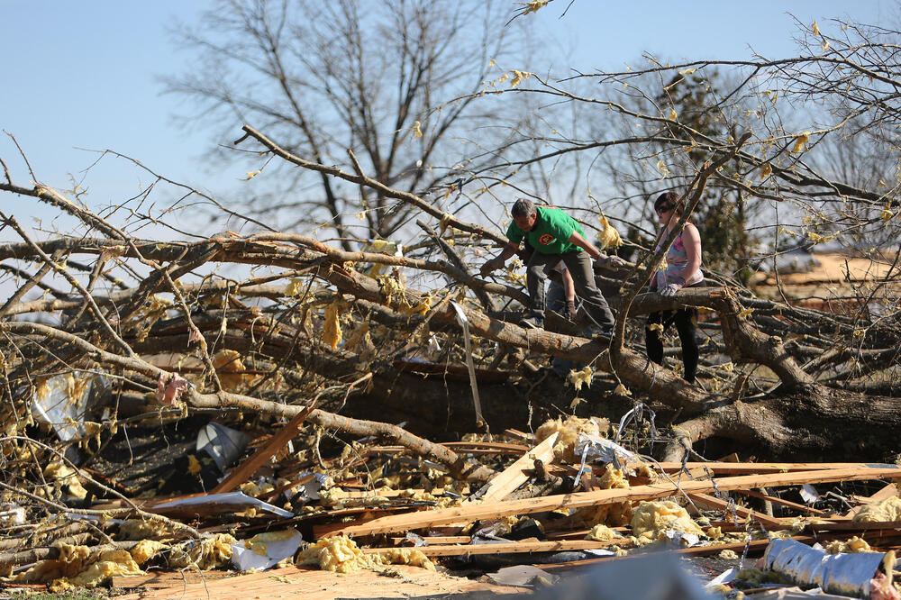 SAD, tornado, Foto: Beta-AP