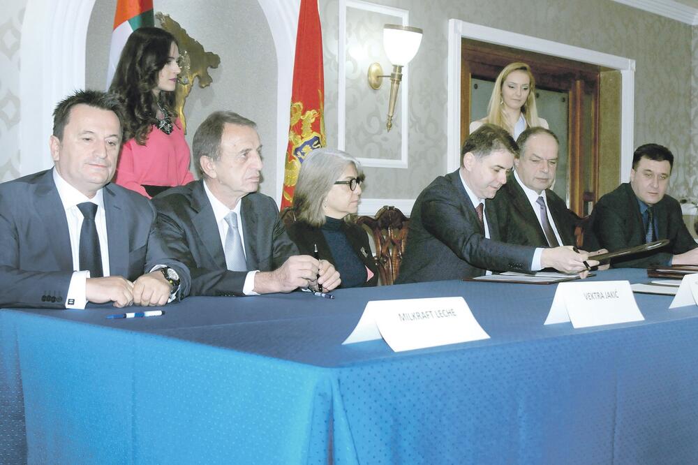 Abu Dabi kredit, Foto: Zoran Đurić