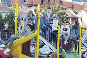 Budvanski gimnazijalci snimili spot za „Stvaran svijet”