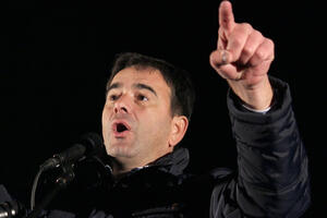 Medojević: Fomiranje prelazne vlade preduslov bilo kakvih drugih...