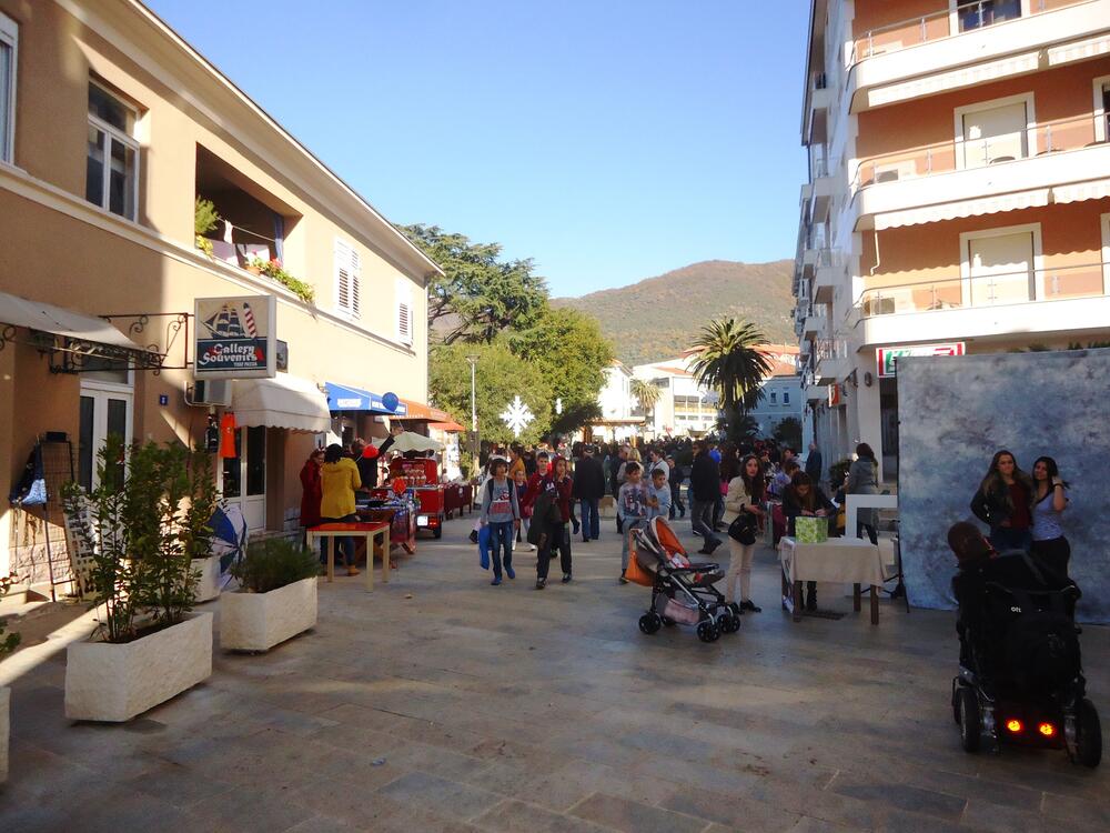 NG bazar, Tivat