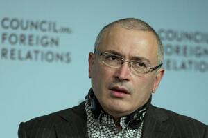 Rusija: Pretres kuća zaposlenih u fondaciji Hodorkovskog