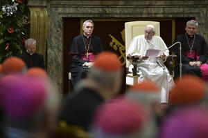 Papa: Trebalo bi težiti iskrenosti, trezvenosti, poštovanju i...