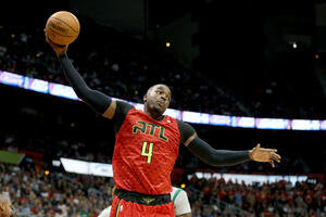 Top 10 NBA večeri: Džejms, Kazins, Boš... i na vrhu zakucavanje...