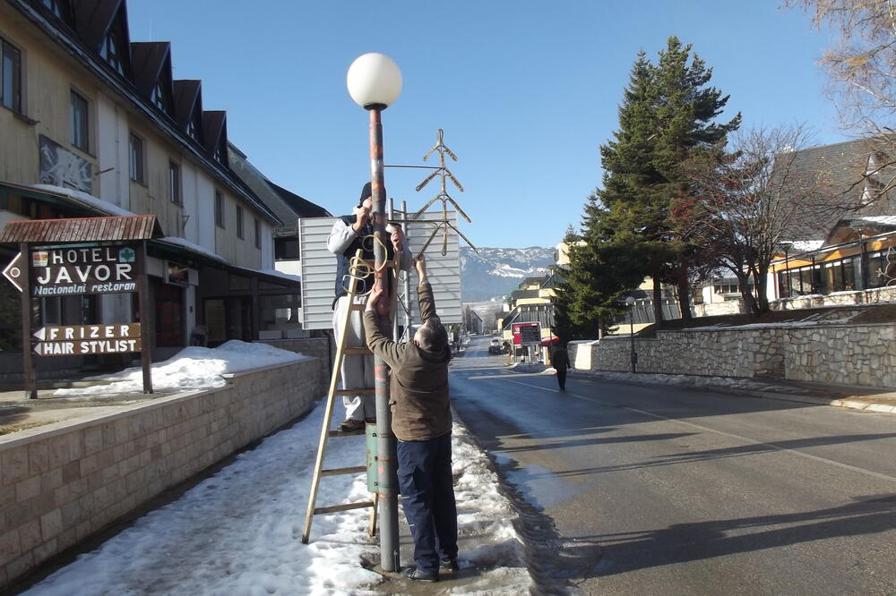 Žabljak ukrašavanje, Foto: Obrad Pješivac