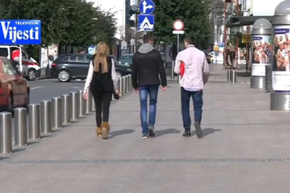 mladi, šetnja, Foto: Screenshot (YouTube)
