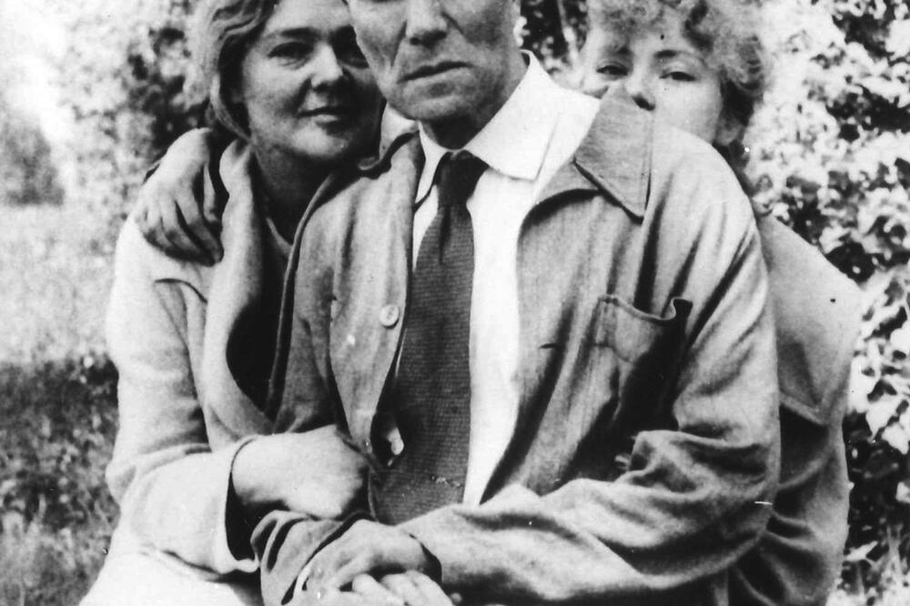 Pasternik, Olga Ivicka (Novina)