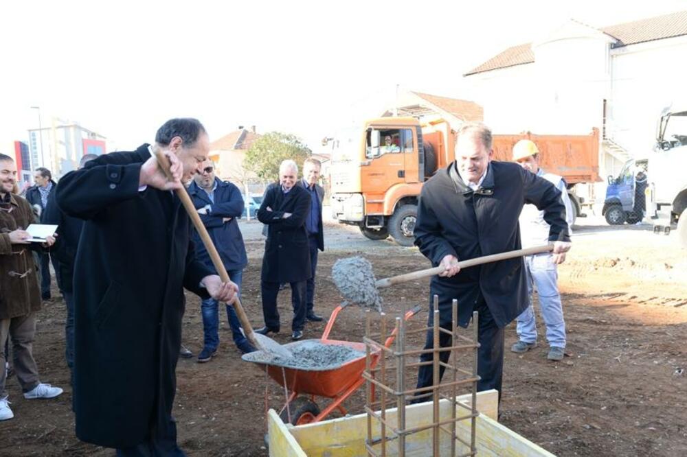 kamen temeljac pijaca Konik, Foto: Podgorica.me