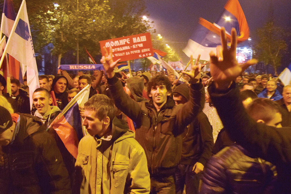 ANTI-NATO protest, Foto: Boris Pejović