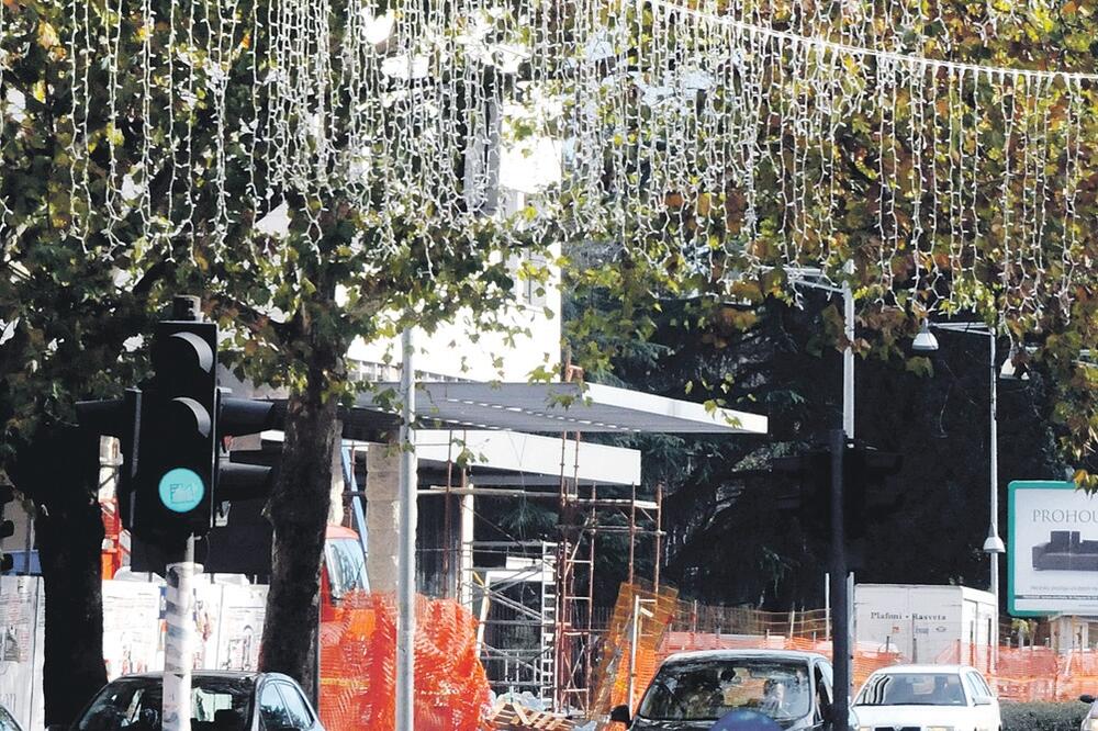 Podgorica centar, ukrasi, Foto: Luka Zeković
