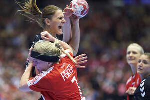 Rika „lavica” utišala Dansku, s Angolom u osmini finala
