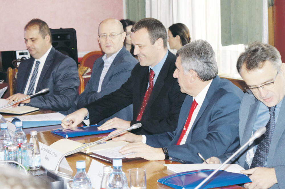 Radna grupa, Rade Bojović, Goran Danilović, Foto: Boris Pejović