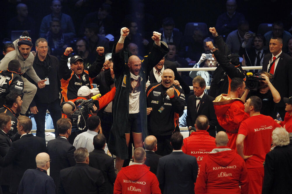 Tajson Fjuri, Vladimir Kličko, Foto: Reuters