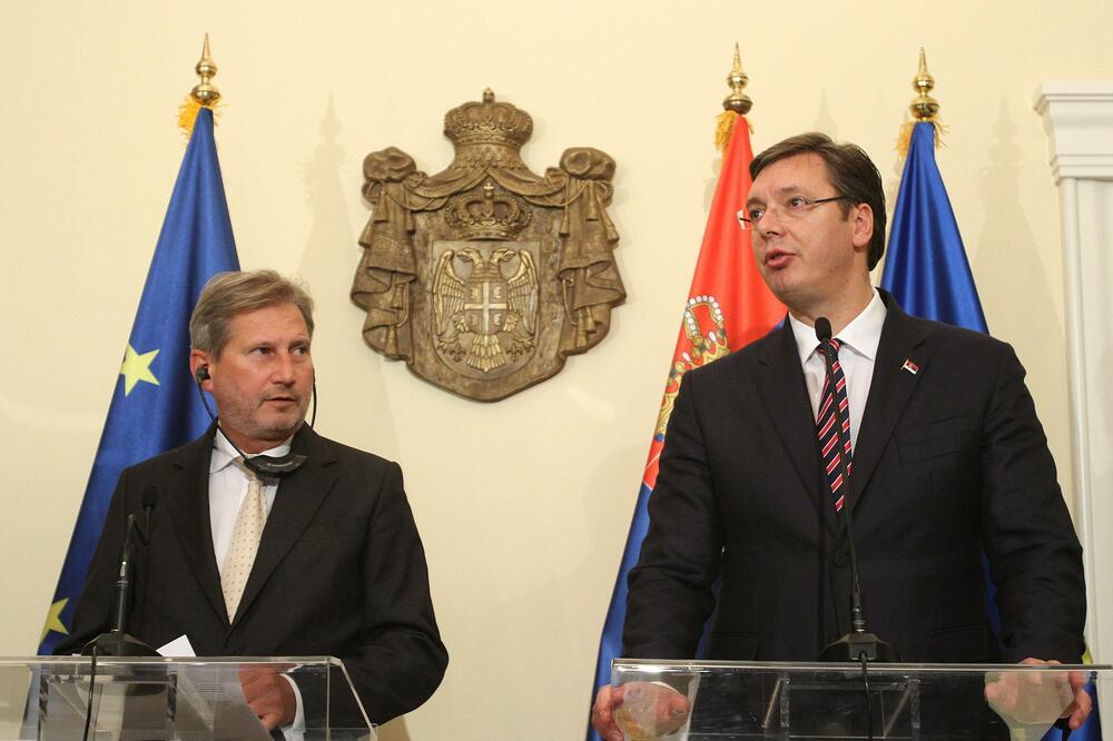 Johanes Han, Aleksandar Vučić, Foto: Betaphoto