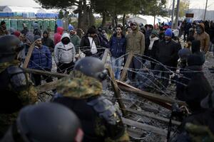 Grčka policija uhapsila desetak migranata na granici sa Makedonijom