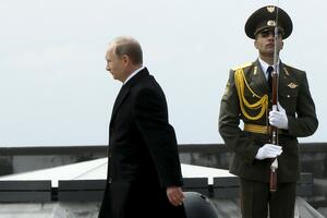 Putin: Nadam se da će protiv IS moći bez nuklearnog oružja