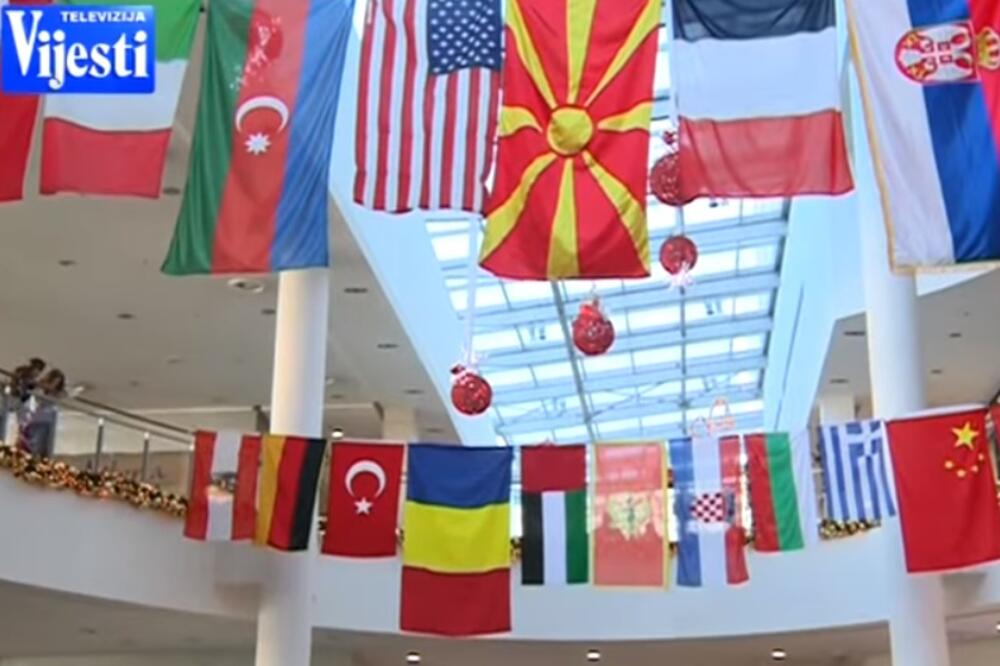 božićni bazar, Foto: Screenshot (YouTube)