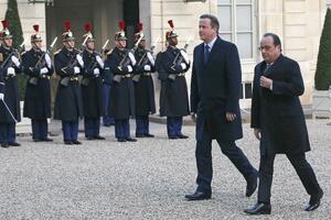 Oland i Kameron će intenzivirati saradnju u borbi protiv IS