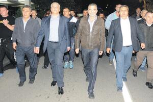 Dvije vrste protesta - za sve i protiv NATO