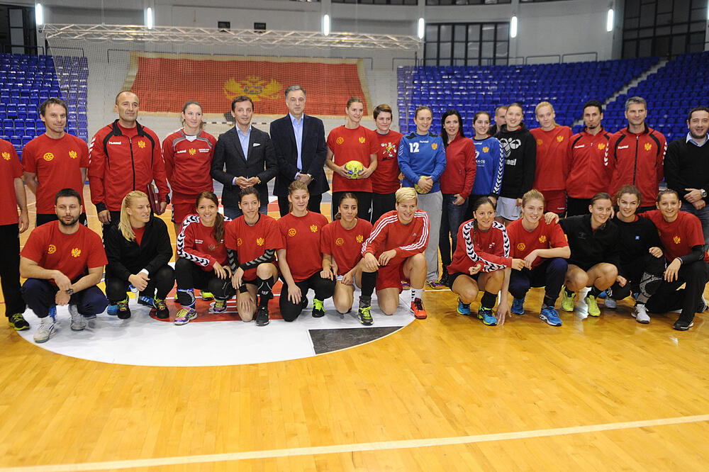 rukometašice Crne Gore, Foto: Savo Prelević