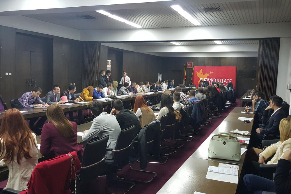 Demokratska Crna Gora, mladi, Foto: Demokratska Crna Gora