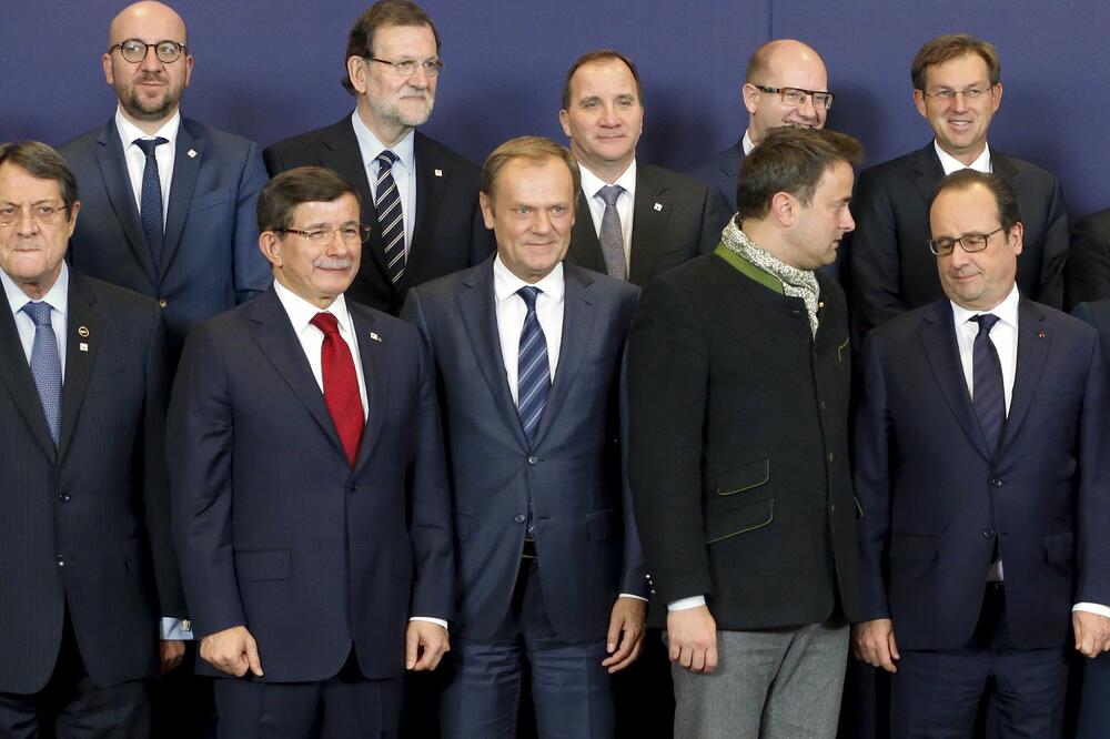 Ahmet Davutoglu, samit EU Brisel, Foto: Reuters