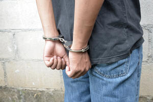 Kotor: Uhapšen osumnjičeni za krađu građevinskog materijala
