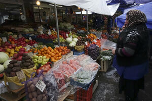 Rusija uvodi zabranu uvoza turskog voća i povrća