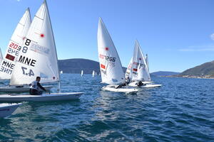 Tivatski jedriličari “uništili” konkurenciju iz Herceg Novog i...