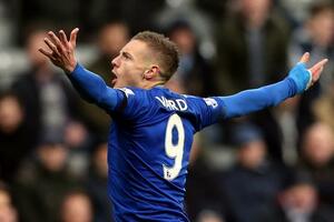 Vardi pretekao Van Nistelroja, remi "lisica" i "đavola"