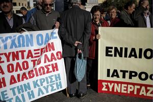 Protest grčkih penzionera: Ne možemo živjeti s 300 eura