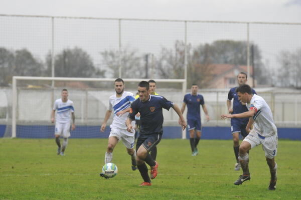 Plavi zid zaustavio i Zetu