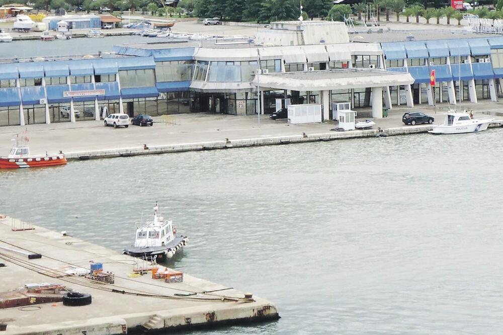 Luka Bar, Foto: Radomir Petrić