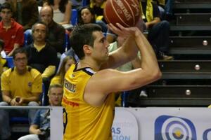 Sekulić MVP kola, Valensija sama na vrhu nakon 13 godina