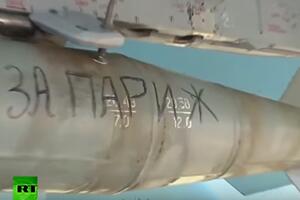 Šta piše na bombama kojim ruske snage bombarduju ID: "Za Pariz",...