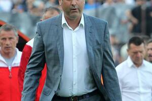 Božović: Svadba je da se jede i pije, a ne za sklekove