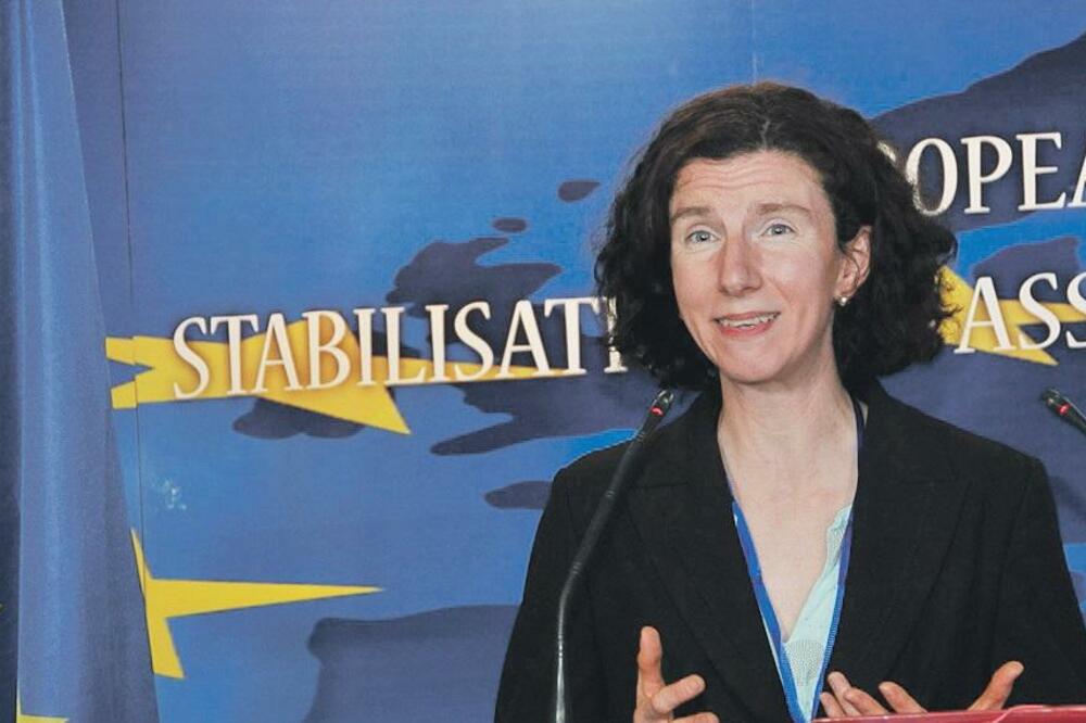 Aneliz Dods (novina)