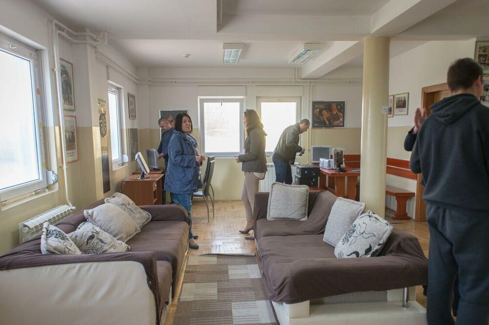 Jugopetrol donacija, Foto: Jugopetrol