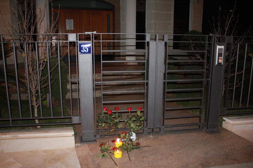 Ambasada Francuske, Foto: LGBT Forum Progres