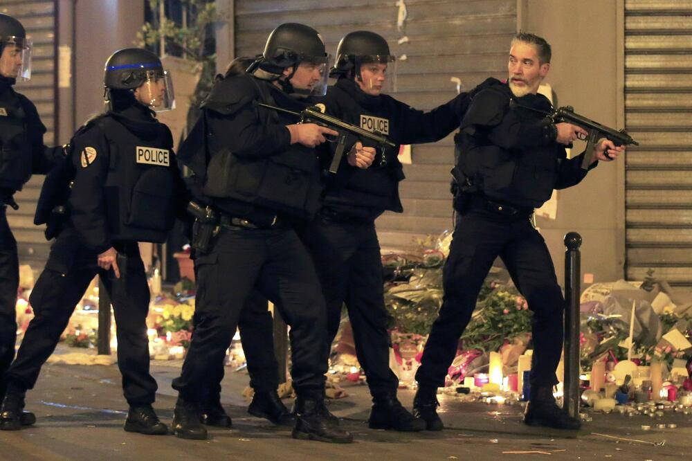 Pariz, policija, Foto: Reuters